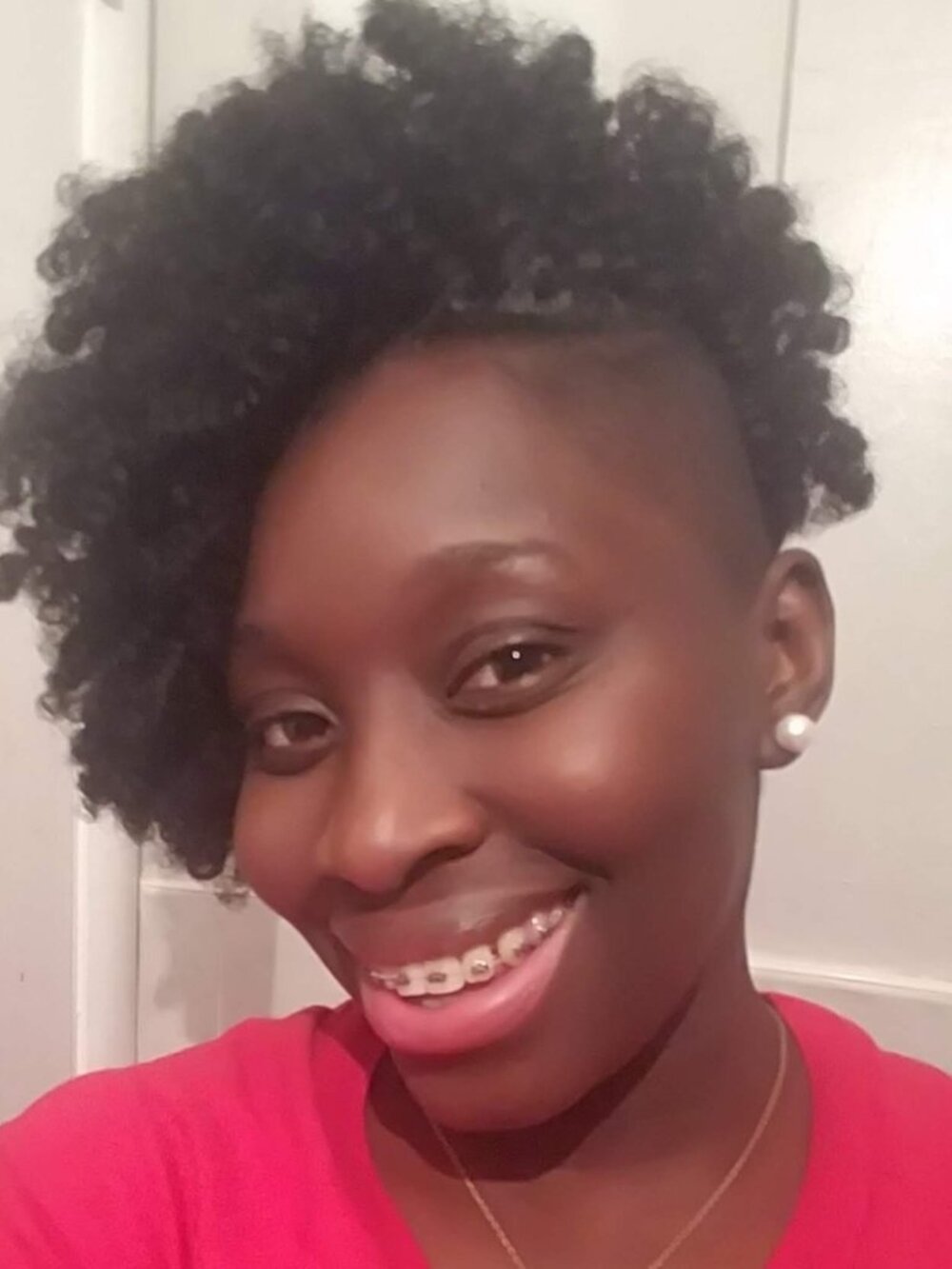 Meet your Posher, Zainab